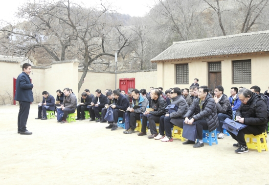 凤凰山.jpg