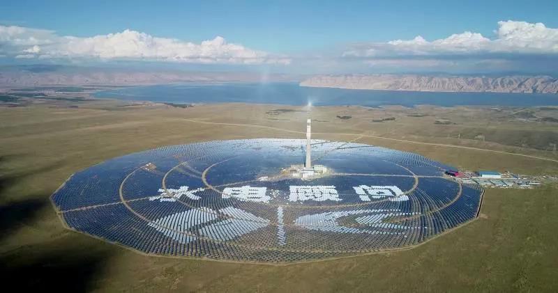 中電建青海共和太陽(yáng)能熱發(fā)電項(xiàng)目單日上網(wǎng)電量創(chuàng)新高