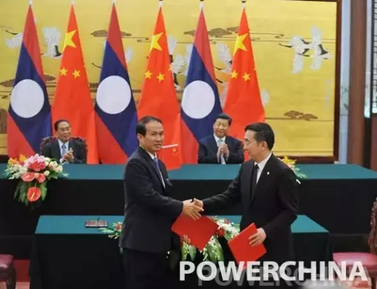 2015年8月31日,中老两国元首共同见证南欧江二期协议签署.png