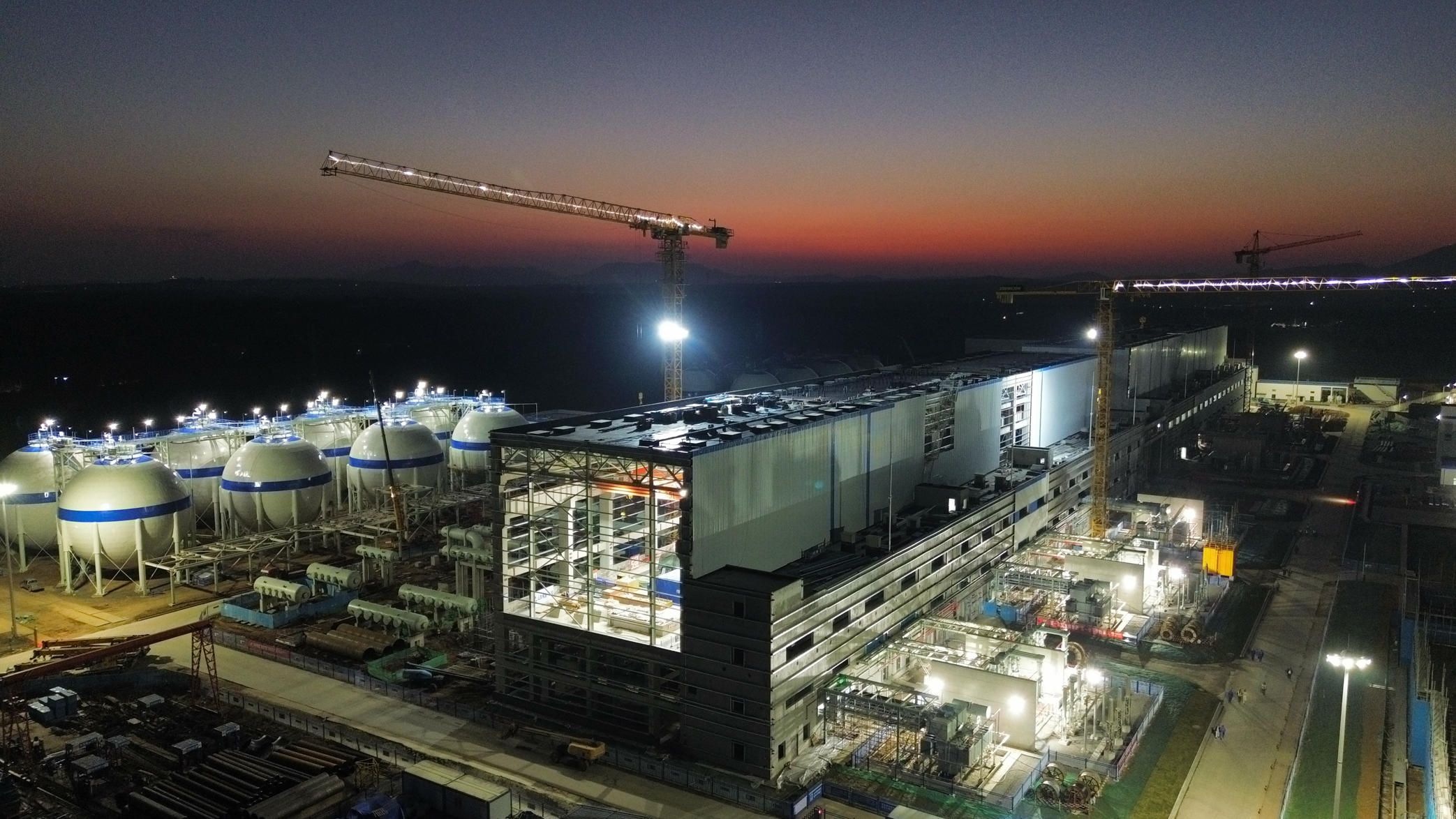 世界最大鹽穴壓縮空氣儲能項目2號機組廠用電受電一次成功