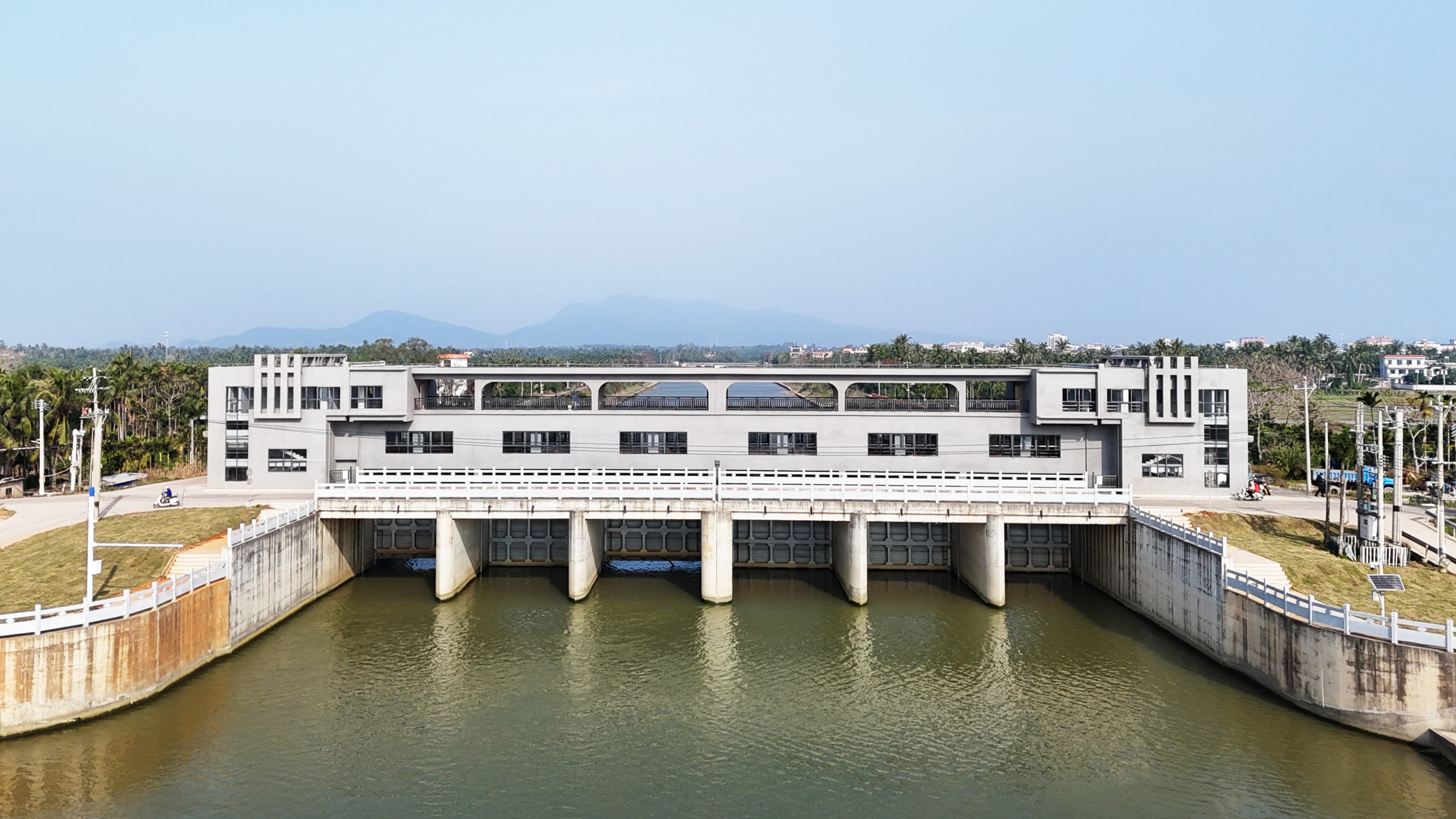 2、和乐节制闸下游