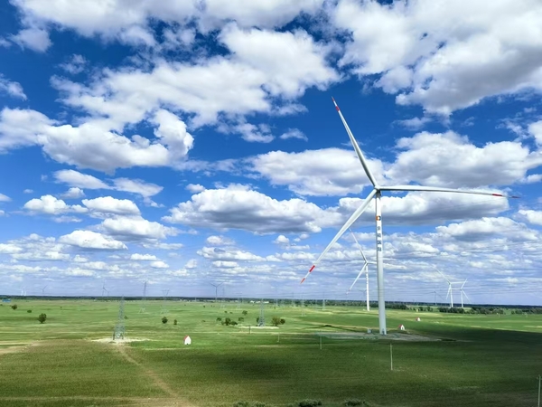 2024年7月19日,江西电建公司承建的通辽238万千瓦风电基地项目竣工投产,是当年中国电建集团单体装机容量最大的陆地风电项目.jpg