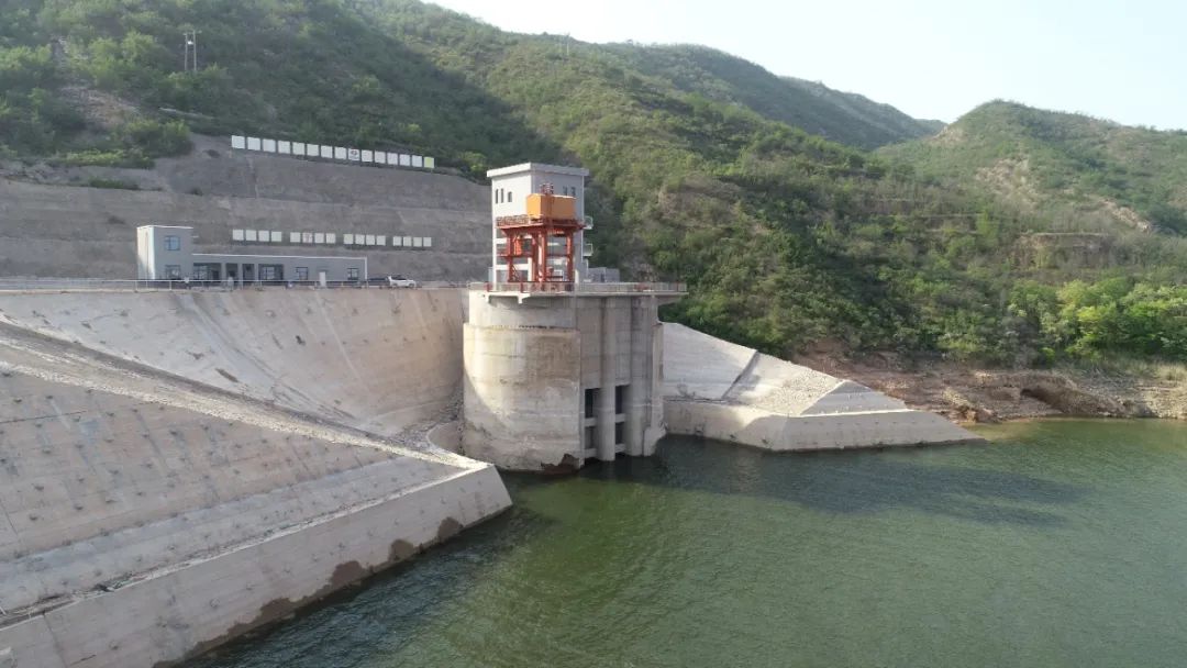 小浪底引黄工程取水口工程