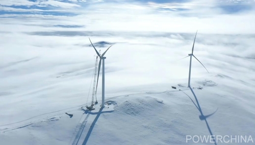 5150米！世界最高海拔風(fēng)電機(jī)組完成吊裝