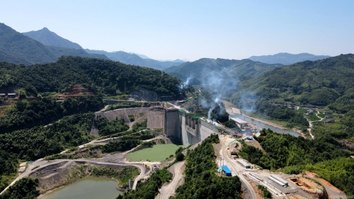 福建省罗源霍口水库工程主坝碾压混凝土副坝黏土心墙堆石封顶