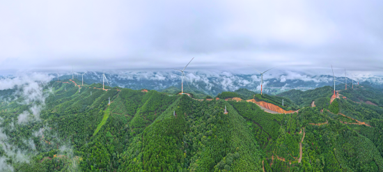 中国电力建设集团 摄影 大风车转出"绿色梦"
